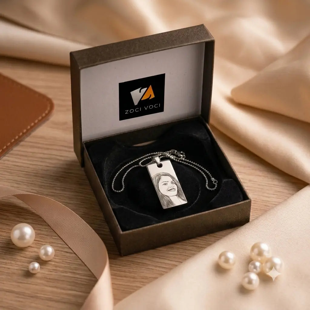 Noor- Personalized Photo Necklace | Romantic Gift for Girlfriend | Custom Engraved Stainless Steel Pendant