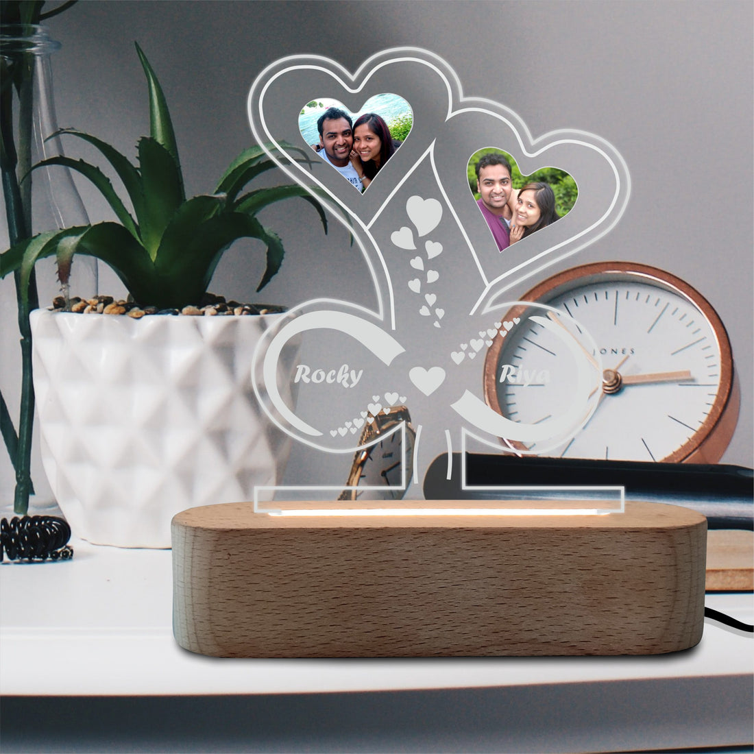 LED Heart Lamp with personalized Name and Photos Perfect Gift for Anniversary