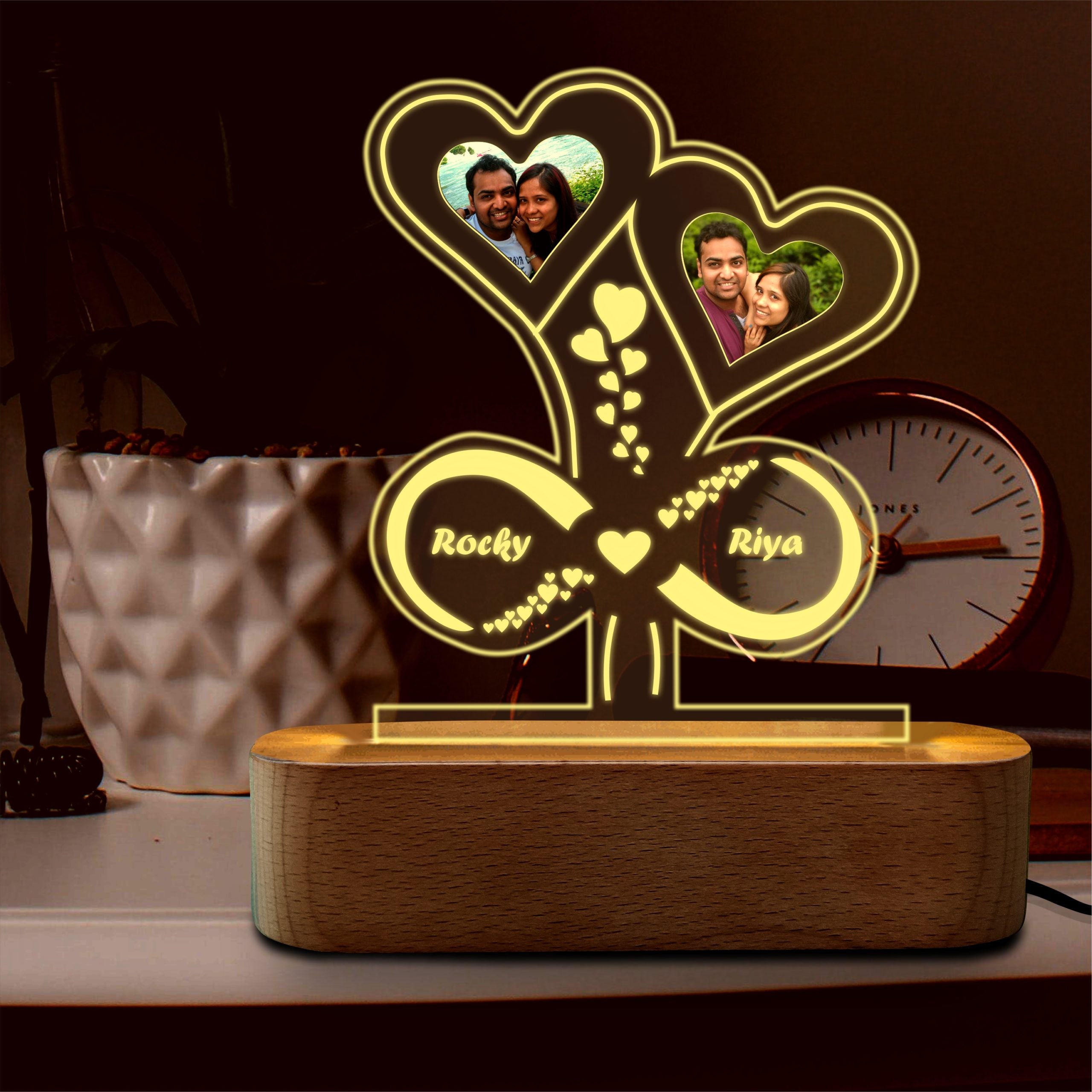 LED Heart Lamp with personalized Name and Photos Perfect Gift for Anniversary