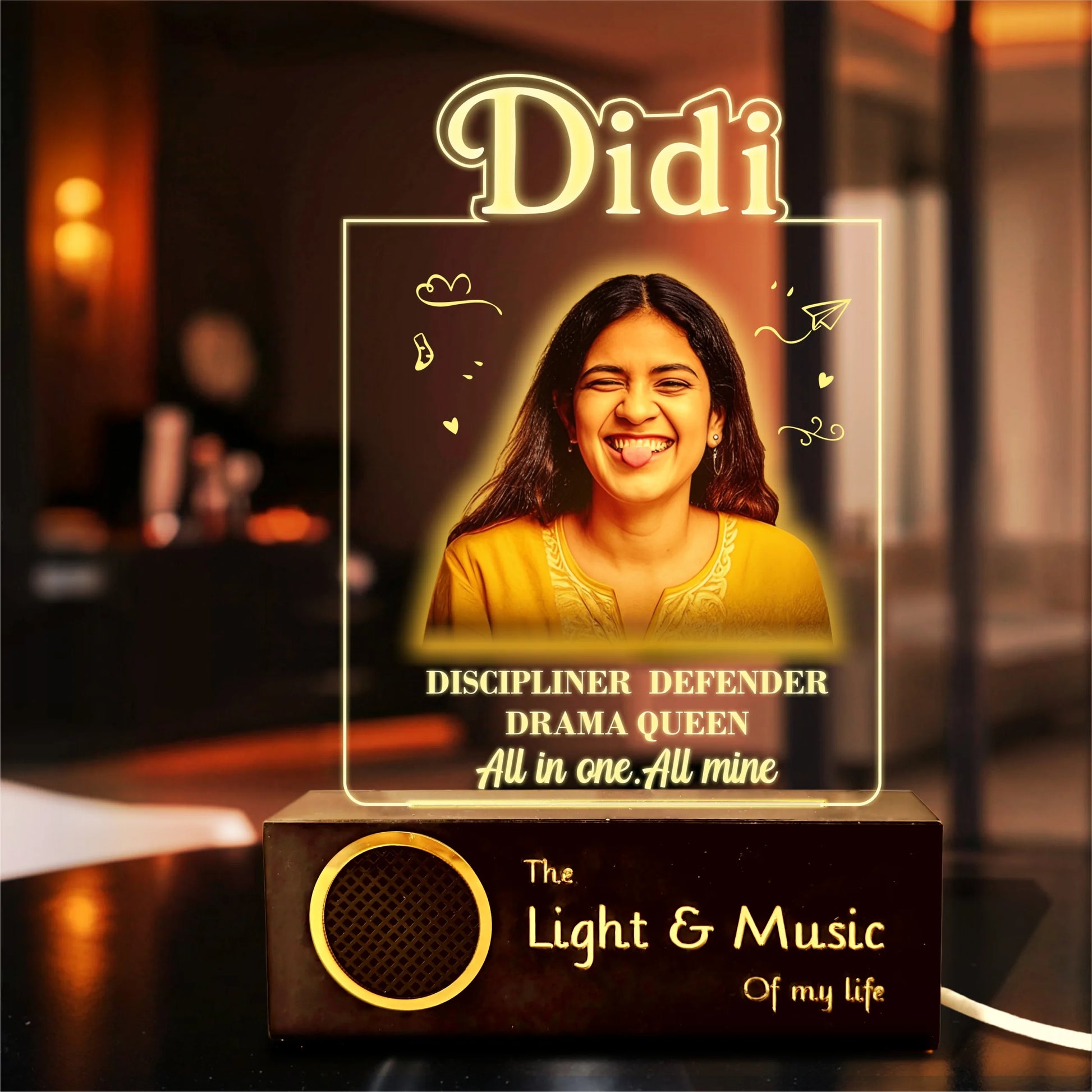 Didi – Personalized LED Frame | Customized Photo Gift for Sister with Name & Quote