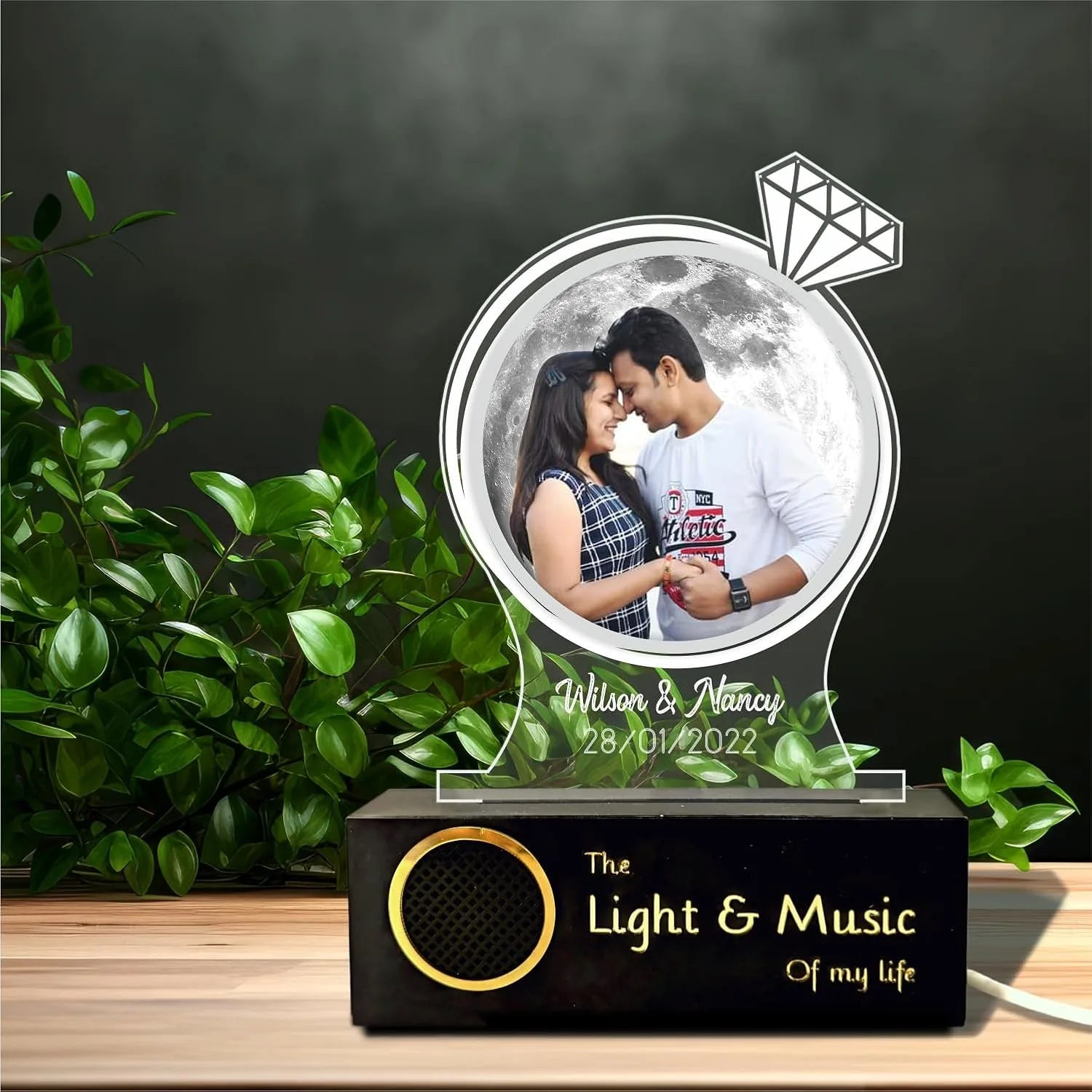 Engagement gift – Photo moon lamp