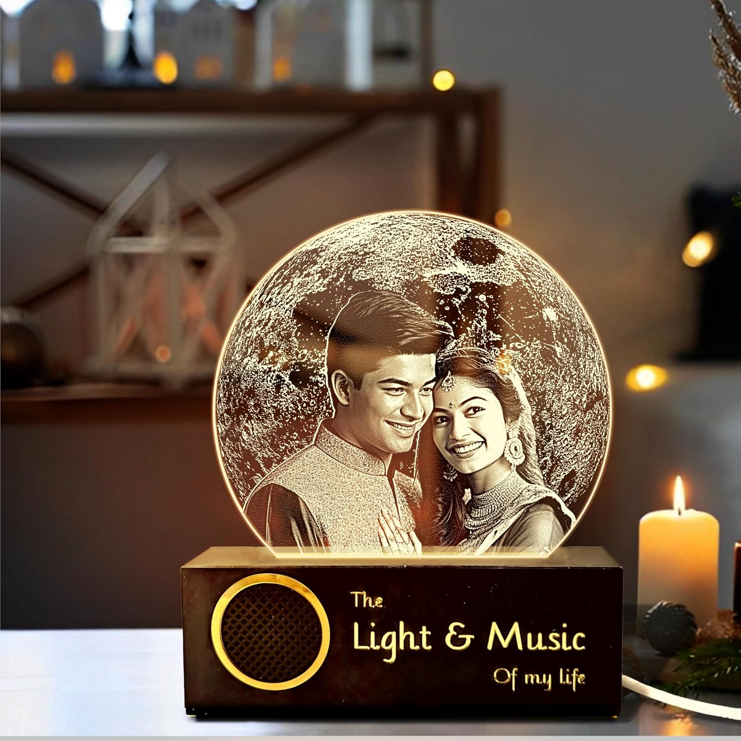 Moonlit Love - Personalized Moon Photo Lamp for Couples