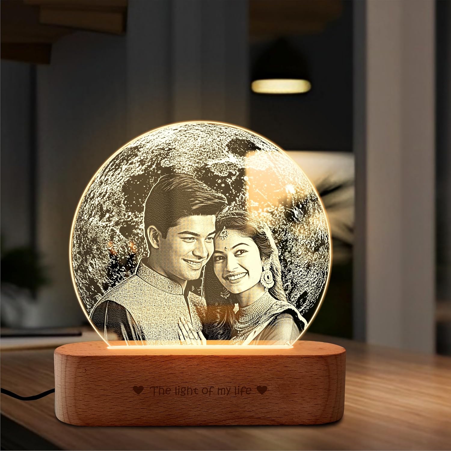 Moonlit Love - Personalized Moon Photo Lamp for Couples – Zoci Voci