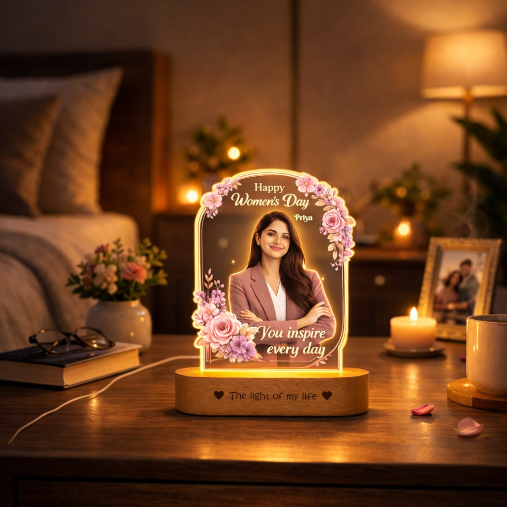 Women’s Day Gift Personalized Photo Lamp for Women – Custom Golden LED Acrylic Lamp Gift for Her, Birthday Gift for Woman