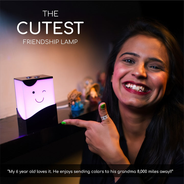 Telepathy lamp with a girl smiling