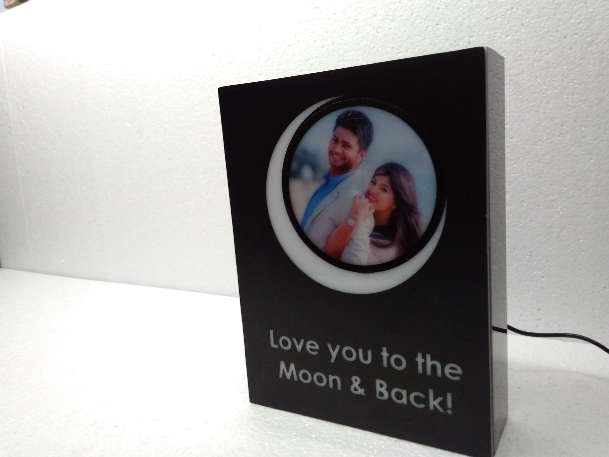 Love- To the Moon - Personalized Gift