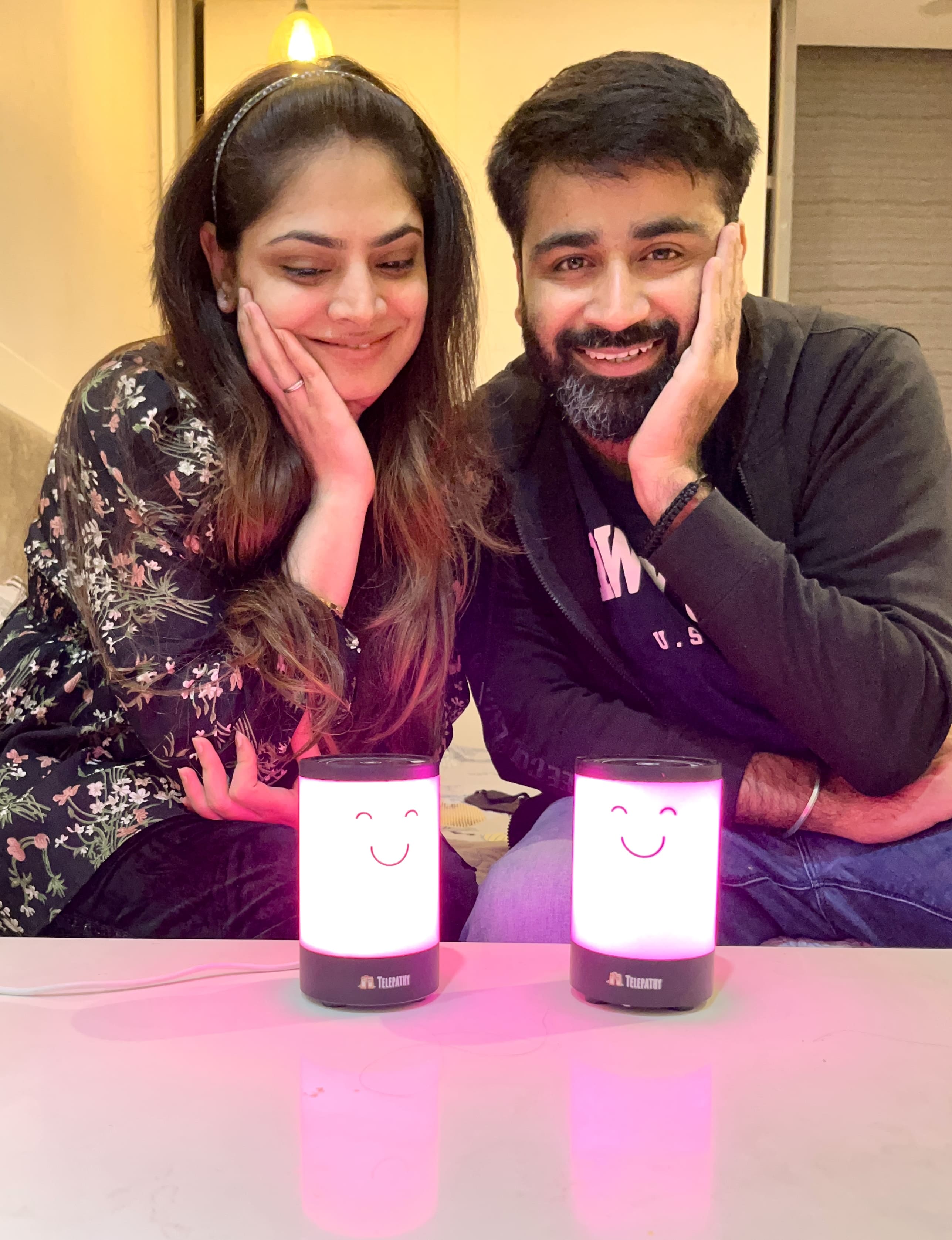 Telepathy Voicy – Long Distance Voice & Light Message Lamp for Loved Ones