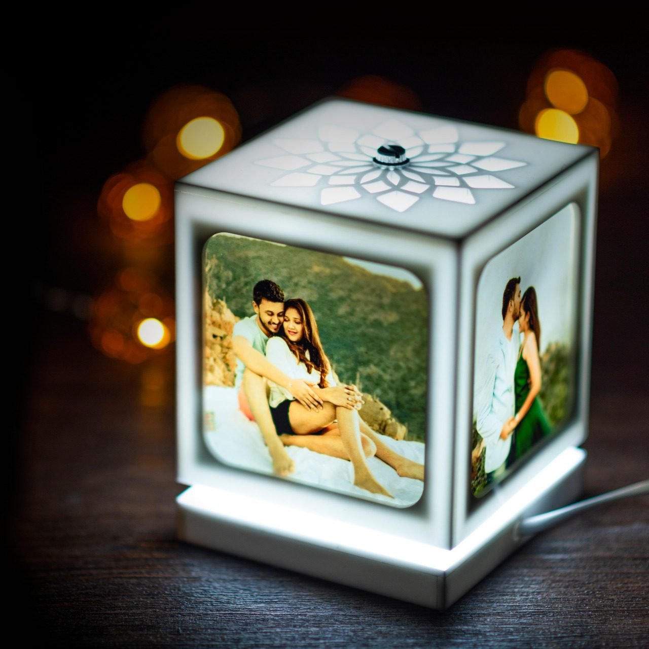 Anniversary Gift - Rotating Photo Lamp - Nostalgia Flora