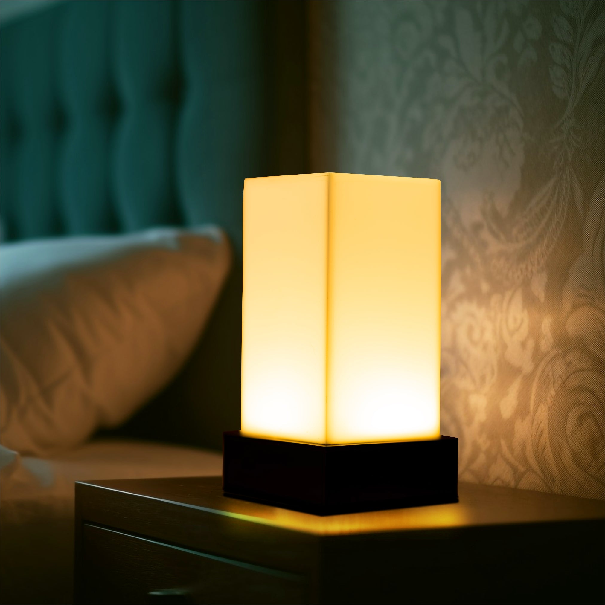 Golden Hues - Crystal Table Lamp