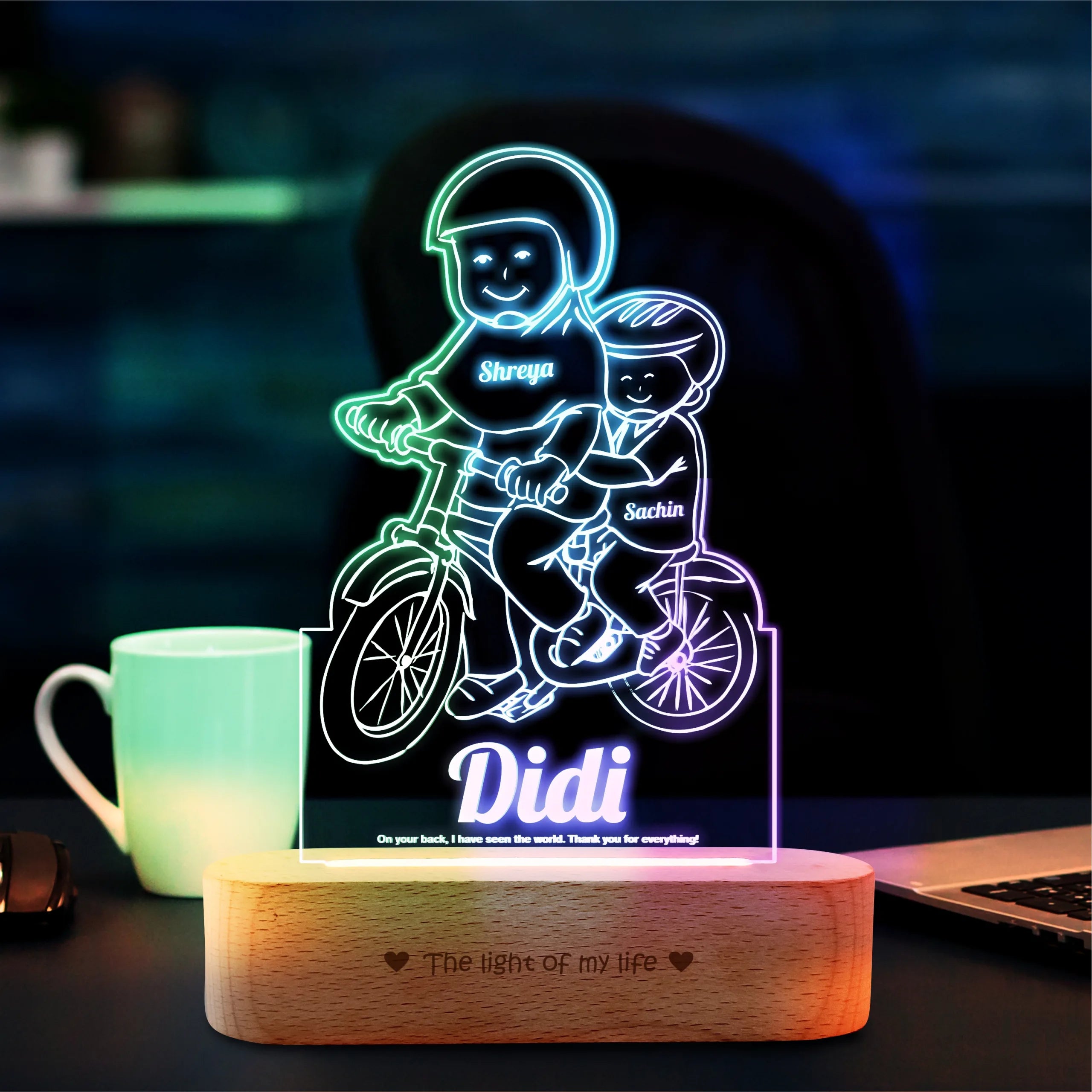 Cool Gift for Sister: Didi's Mentorship Tribute Engraved Lamp