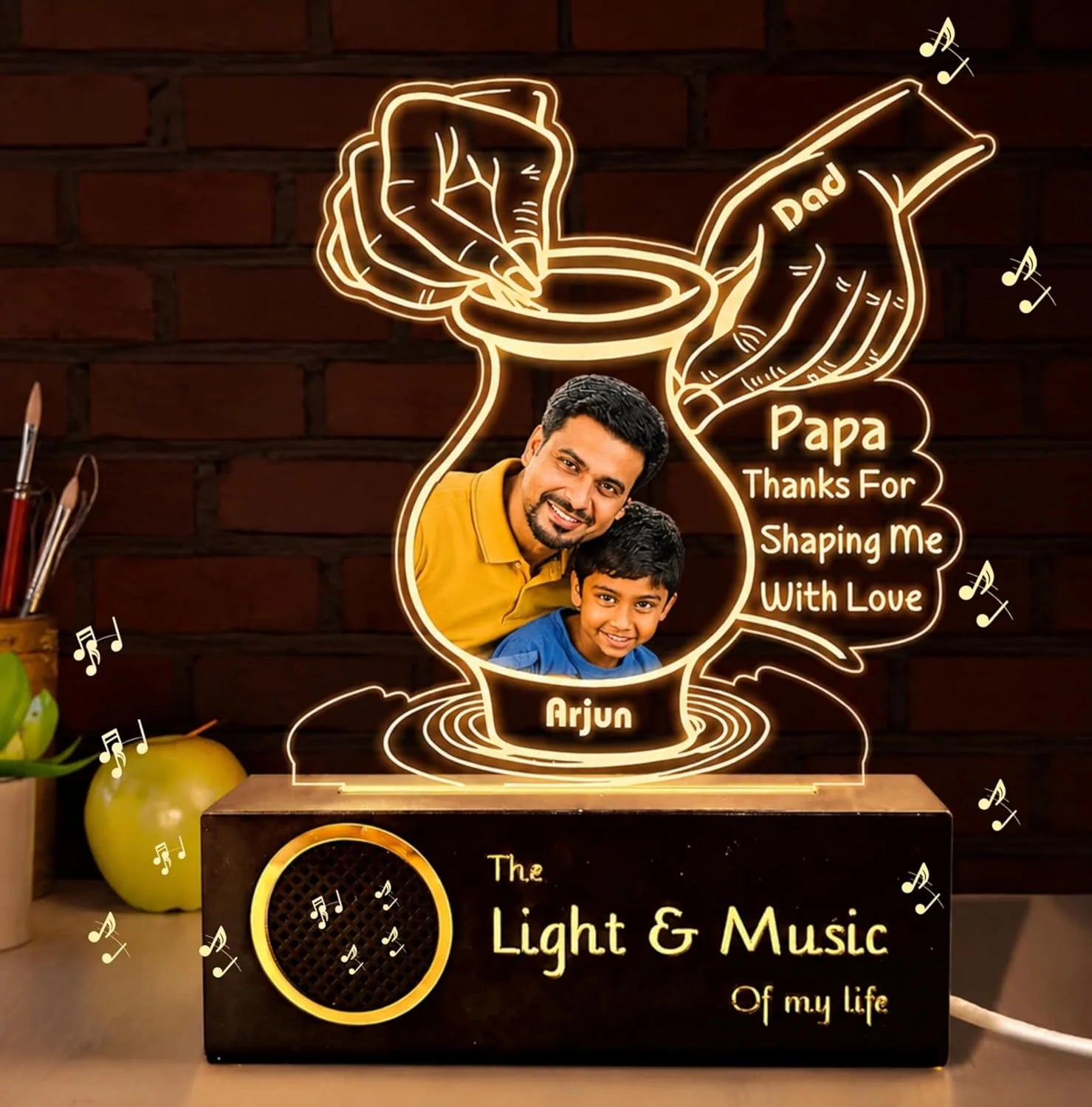 Creative Father’s Day Gift – Personalized Pottery-Themed Lamp with Dad & Kid Photo | Custom Name LED Light with Wooden Base