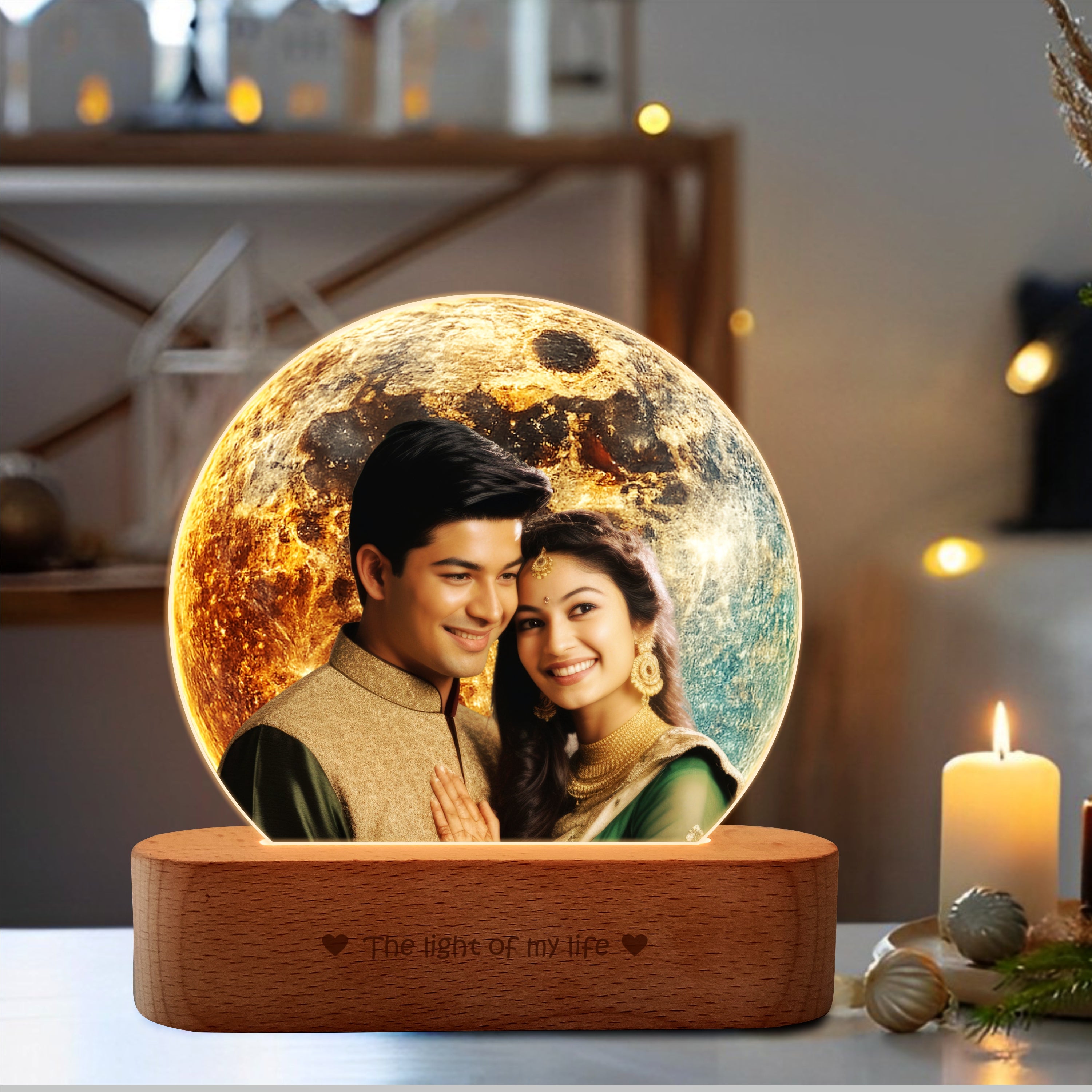 Moonlit Love - Personalized Moon Photo Lamp for Couples