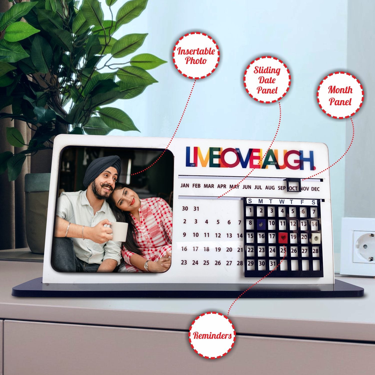 Insert able photo calendar with reminders