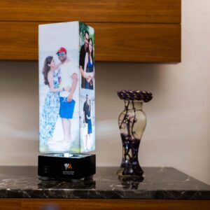 Tower photo lamp with rotation for personalized gifting