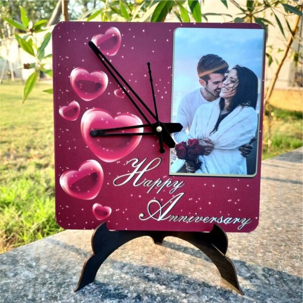 valentines day photo clock