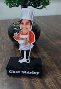 Master Chef Mom – Photo caricature standee photo review