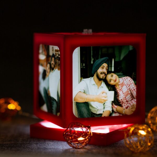 Anniversary Gift – Red Rotating Photo Lamp