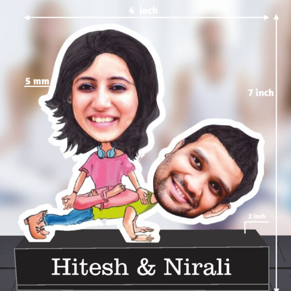 Balanced relationship couple caricature gift standee