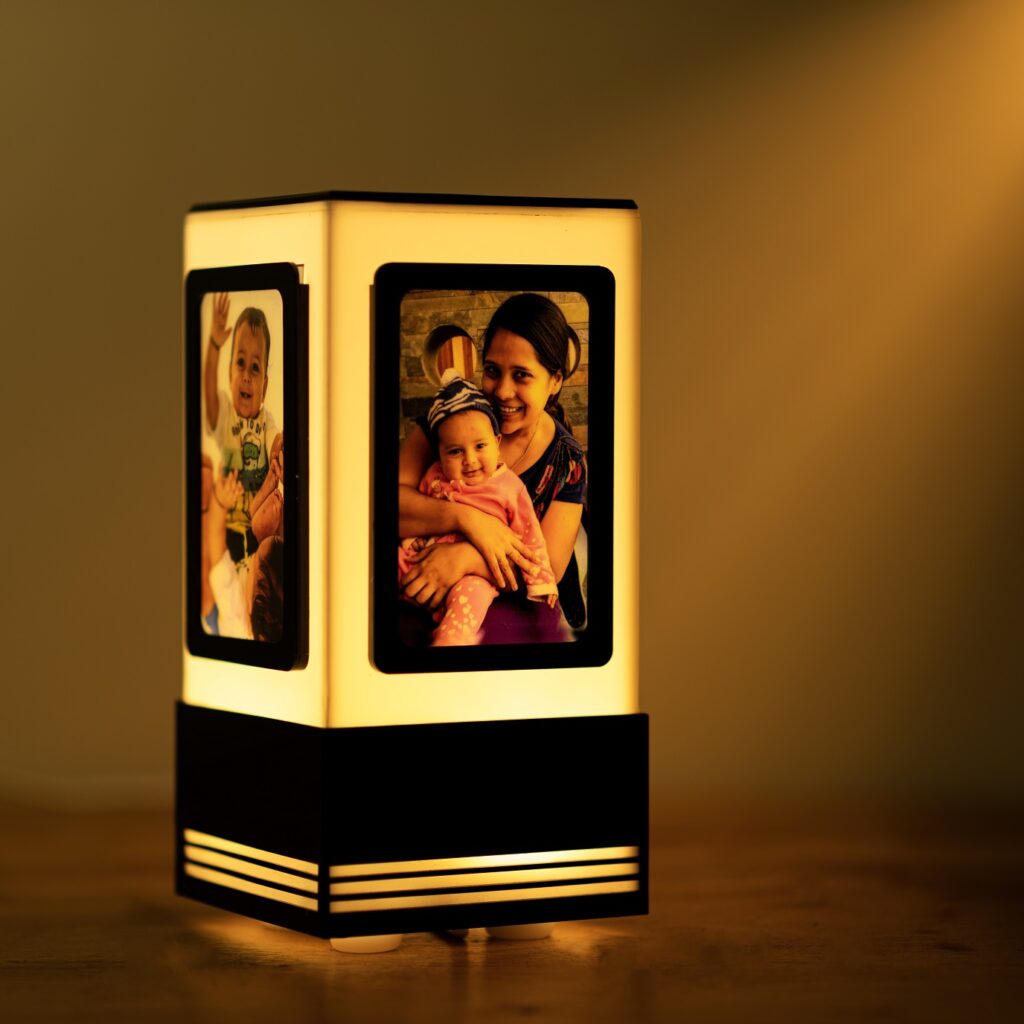 Lamp with photo insertions