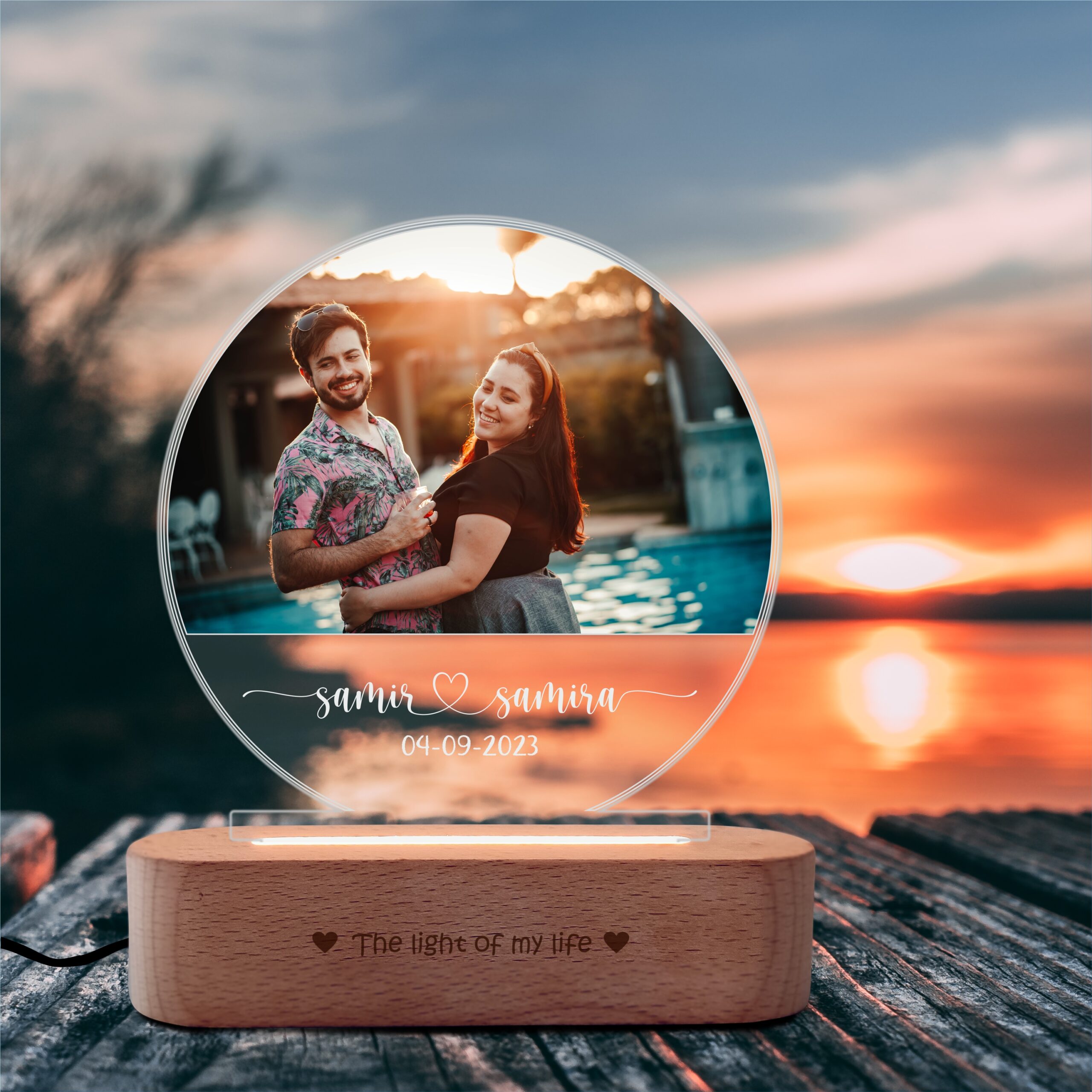 Nostalgia - Personalized rotating photo lamp - Birthday gift for wife.