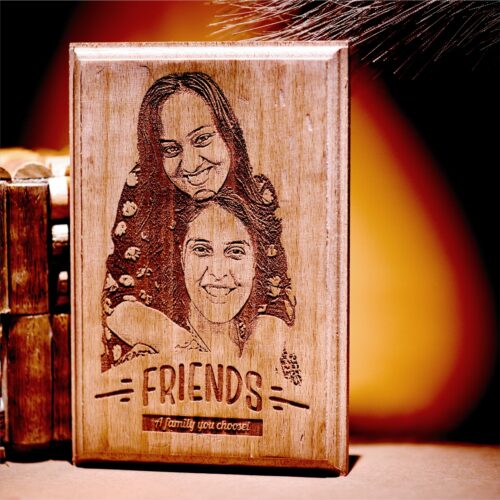 Amigo Art: Friends Photo Frame for Unforgettable Bonds