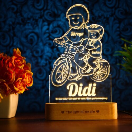 Cool Gift for Sister: Didi's Mentorship Tribute Engraved Lamp