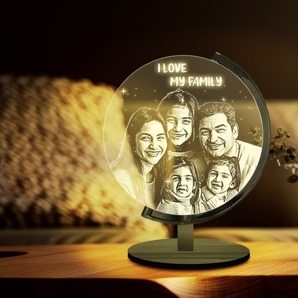 Circle of Love: Light-Up Family Portrait