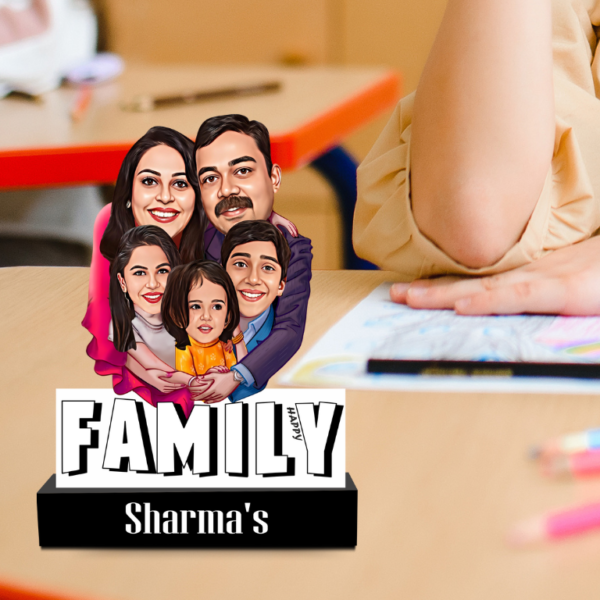 Fam-tastic Caricature Frame – Personalize Your Family with 5 Fun Photos