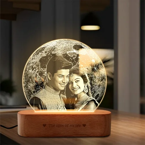 Moonlit Love - Personalized Moon Photo Lamp for Couples